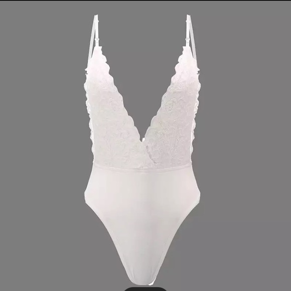 new. white lace bodysuit - Picture 2 of 10